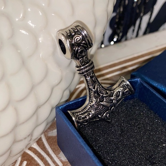 THORS HAMMER STAINLESS STEEL SILVER PENDANT CHARM FOR NECKLACE - Picture 3 of 6